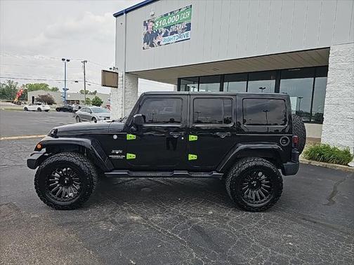 2017 Jeep Wrangler Unlimited Sahara
