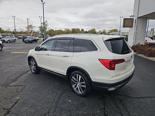 2017 Honda Pilot Elite