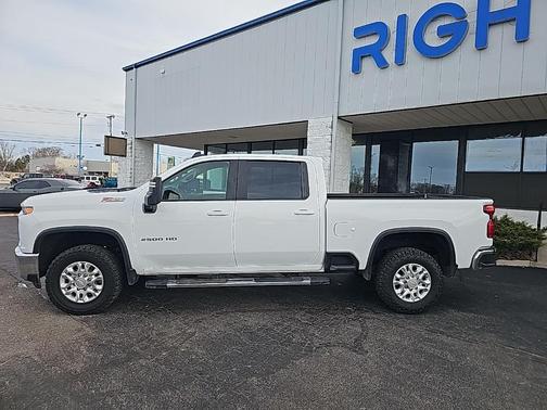 2023 Chevrolet Silverado 2500 LT