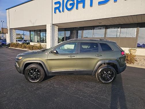 2021 Jeep Cherokee Trailhawk