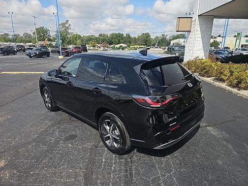 2023 Honda HR-V EX-L
