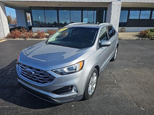 2020 Ford Edge Titanium