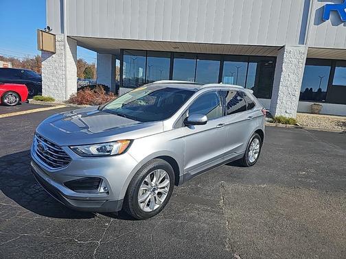 2020 Ford Edge Titanium
