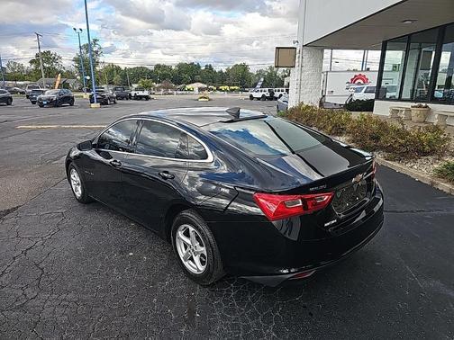 2018 Chevrolet Malibu 1LS