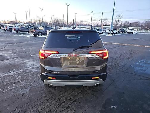 2019 GMC Acadia SLE-2