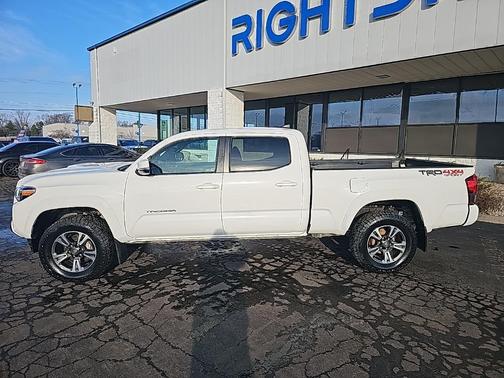 2019 Toyota Tacoma TRD Sport