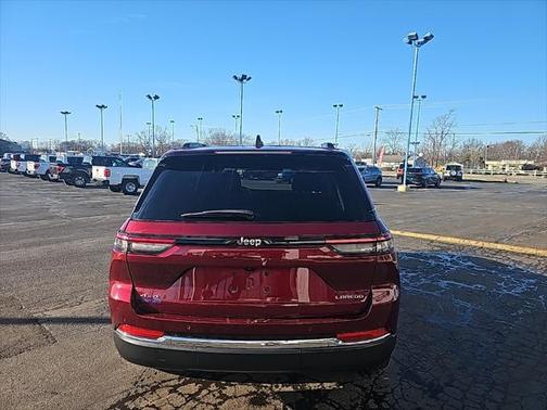 2023 Jeep Grand Cherokee Laredo