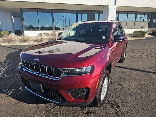 2023 Jeep Grand Cherokee Laredo