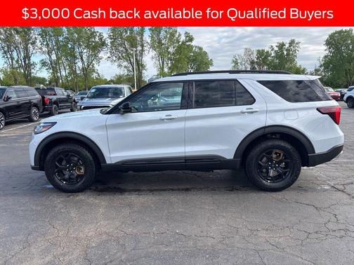 White Metallic 2026 Ford Explorer Tremor