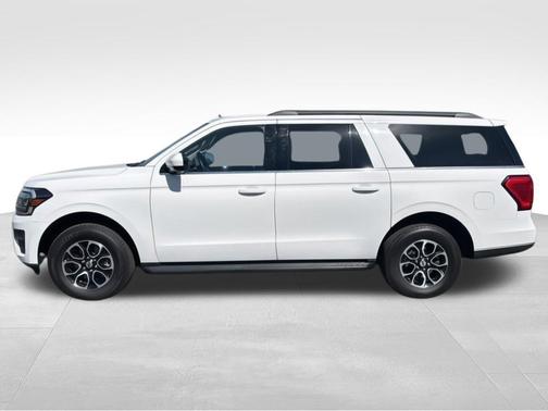 2022 Ford Expedition Max XLT