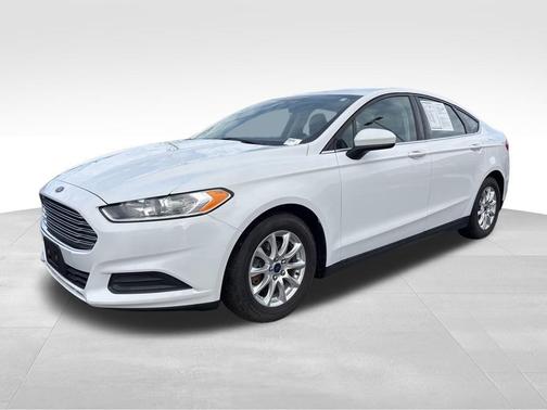 2016 Ford Fusion S