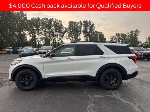 White Metallic 2026 Ford Explorer Tremor