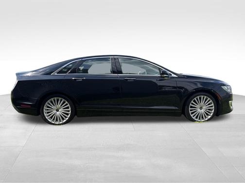 2017 Lincoln MKZ Hybrid Reserve