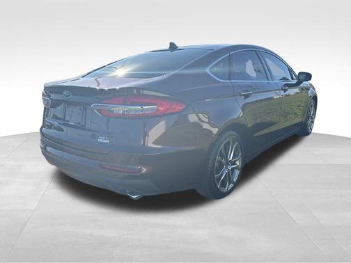 2019 Ford Fusion SEL