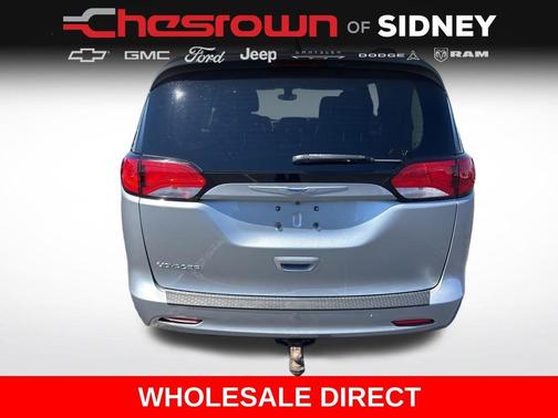 Billet Silver Metallic Clearcoat 2020 Chrysler Voyager LXI
