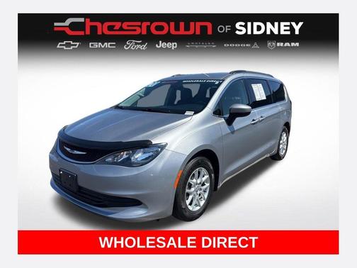 Billet Silver Metallic Clearcoat 2020 Chrysler Voyager LXI