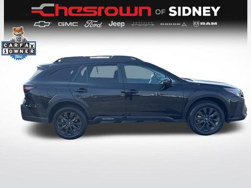 Crystal Black Silica 2025 Subaru Outback Onyx Edition