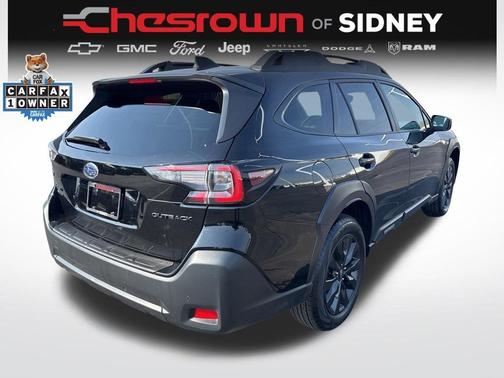 Crystal Black Silica 2025 Subaru Outback Onyx Edition