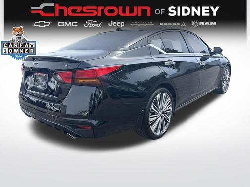 Black 2024 Nissan Altima 2.5 SL
