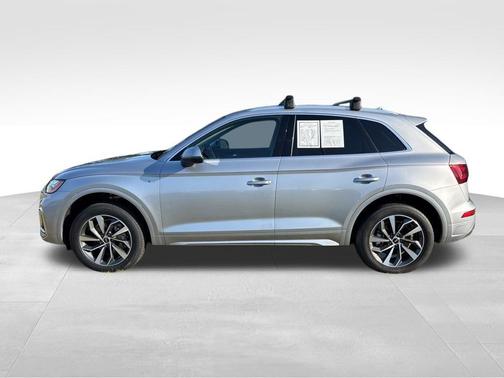 2023 Audi Q5 45 S line quattro Premium
