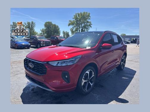 Red Metallic 2023 Ford Escape ST-Line Select