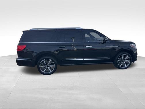 2019 Lincoln Navigator L Reserve