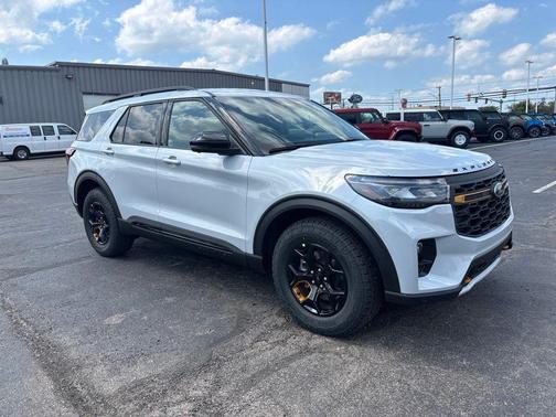 White Metallic 2026 Ford Explorer Tremor