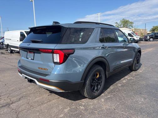 Vapor Blue Metallic 2026 Ford Explorer Tremor