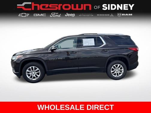 Sable Brown Metallic 2018 Chevrolet Traverse LT Cloth