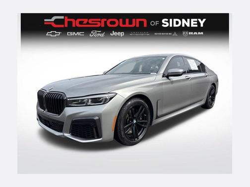 2021 BMW 750 i xDrive
