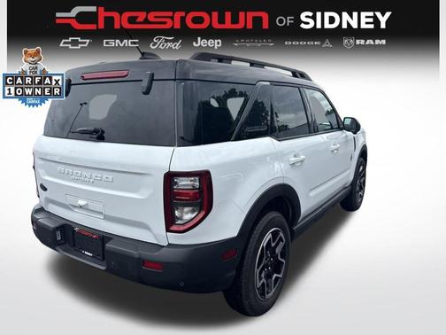 Oxford White 2025 Ford Bronco Sport Outer Banks