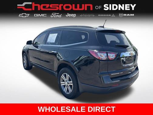 Mosaic Black Metallic 2017 Chevrolet Traverse 2LT