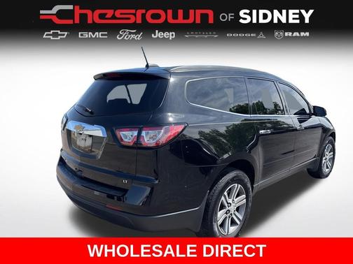 Mosaic Black Metallic 2017 Chevrolet Traverse 2LT