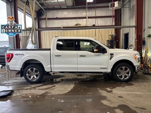 Oxford White 2023 Ford F-150 XLT