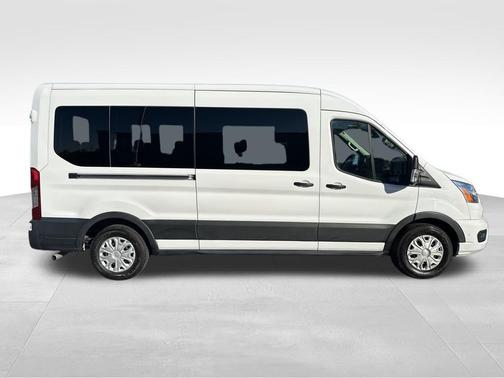 2022 Ford Transit-350 XLT