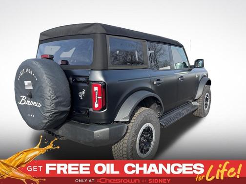 Shadow Black 2026 Ford Bronco Outer Banks