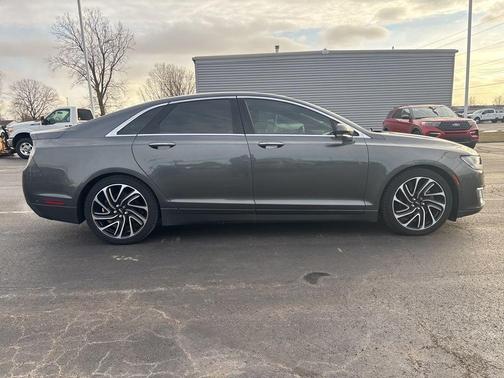 2020 Lincoln MKZ Reserve