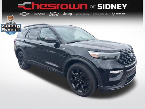 Black Metallic 2024 Ford Explorer ST-Line