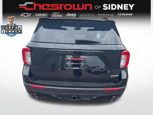 Black Metallic 2024 Ford Explorer ST-Line