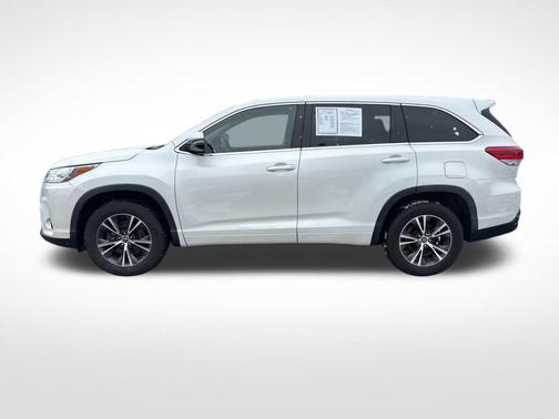 2018 Toyota Highlander LE