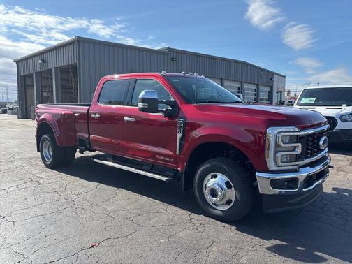 Ruby Red Metallic 2026 Ford F-350 Lariat Super Duty