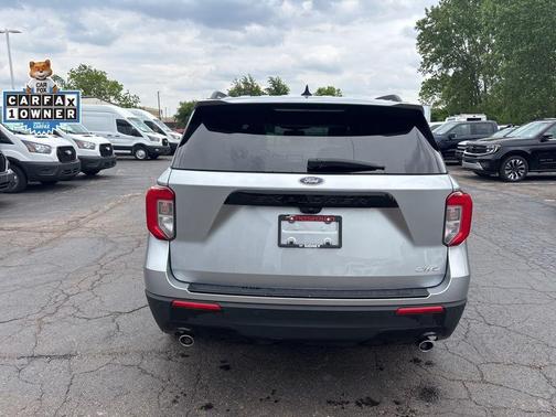Silver Metallic 2023 Ford Explorer ST-Line