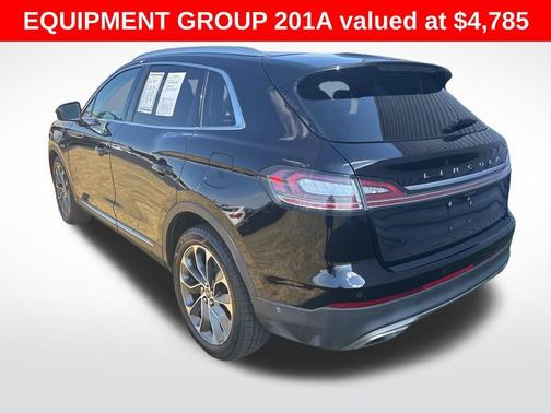 2022 Lincoln Nautilus Reserve