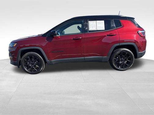 2022 Jeep Compass Altitude