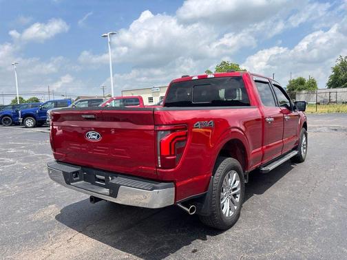 Rapid Red Metallic Tinted Clearcoat 2024 Ford F-150 Lariat