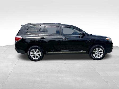 2012 Toyota Highlander SE