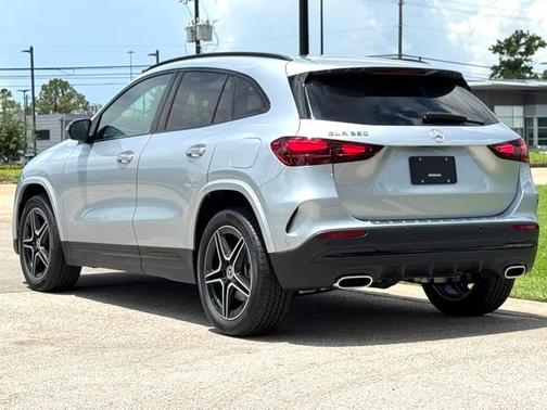 2025 Mercedes-Benz GLA 250 Base