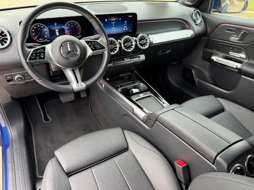 2024 Mercedes-Benz GLB 250 Base 4MATIC