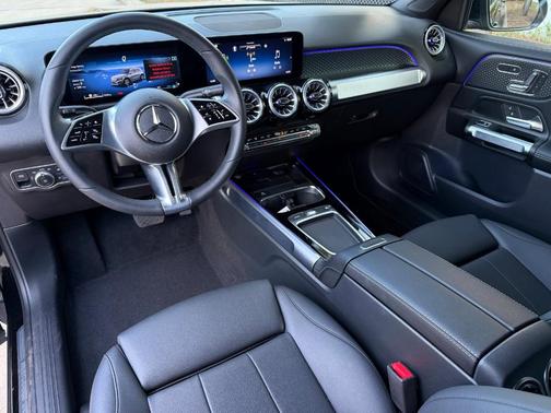 2025 Mercedes-Benz GLB 250 Base