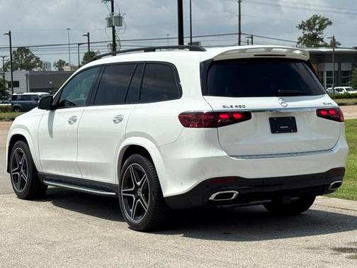 2025 Mercedes-Benz GLS 450 4MATIC